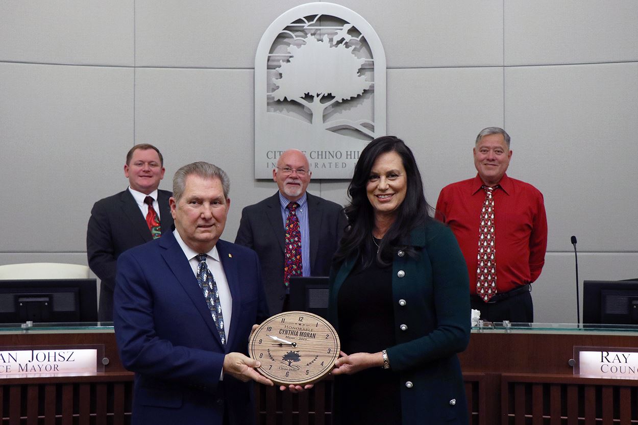 Outgoing Mayor Cynthia Moran